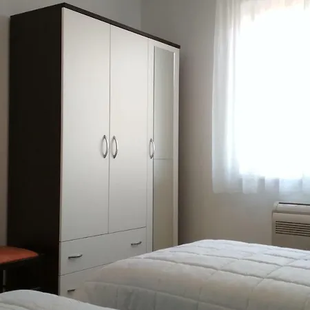Roko Vila Žminj